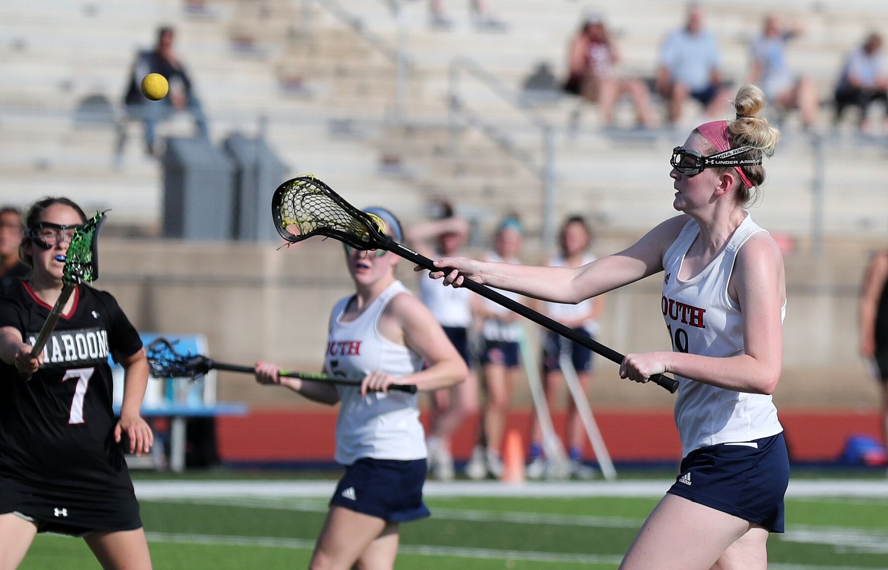 Parkway South 18, Belleville West 2